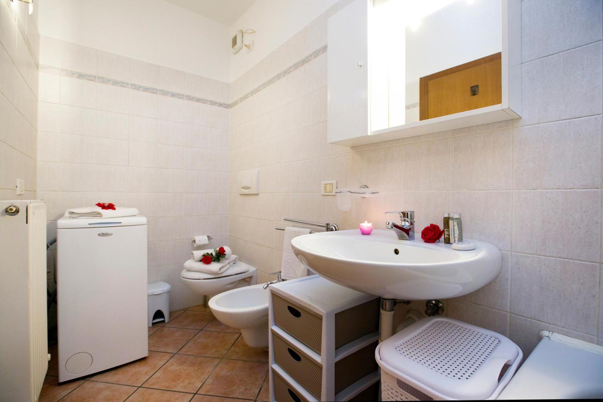 Appartamento Centro Storico Riva 2 - Happy Rentals Zewnętrze zdjęcie